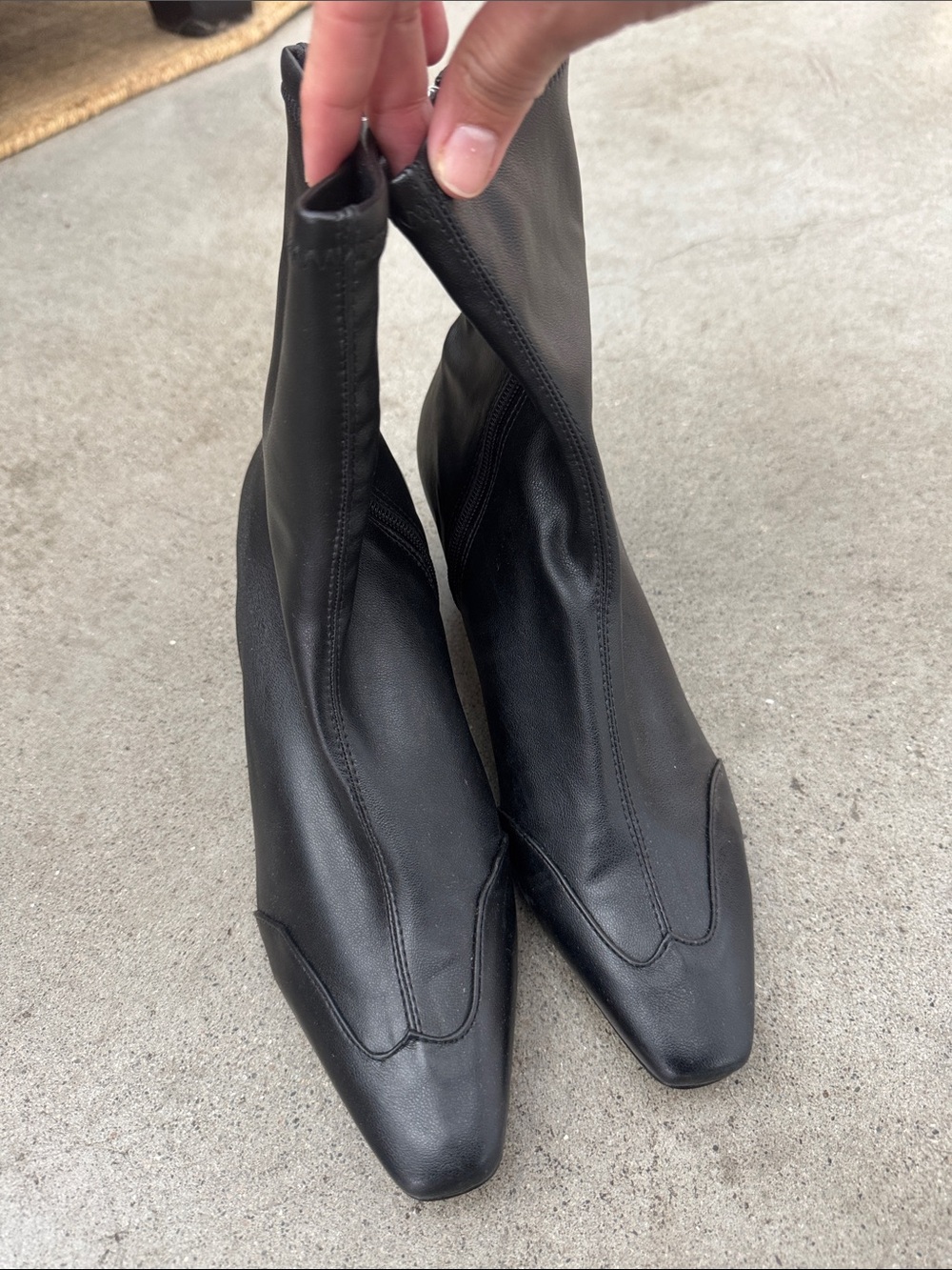 Dolce Vita Black Women's Stretch Ankle Boots